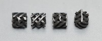 Statikmischer Statik-Gittermischer 9,4 mm x 9,4 mm aus Polyamid 6 mit 50% Glasfaserfüllung.